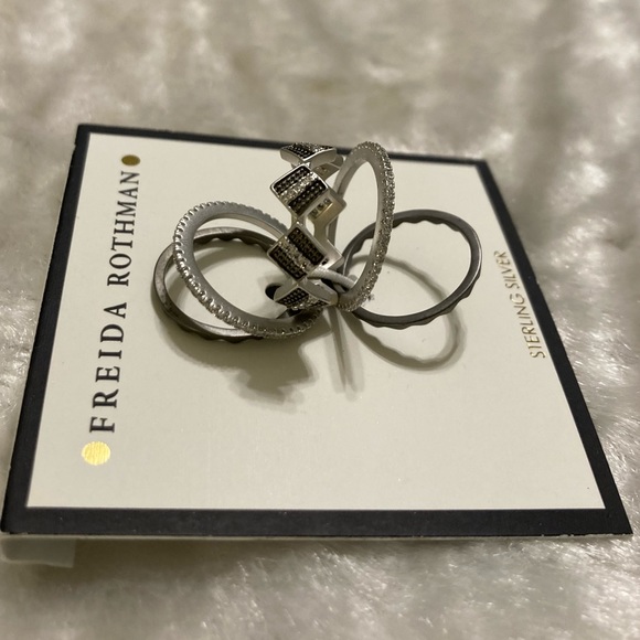 ☘️NWT! Freida Rothman 5 Stackable Rings - Picture 4 of 7